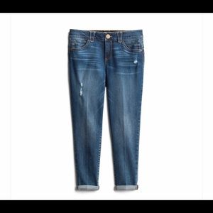 Democracy Karessa Capri skinny distressed Jean